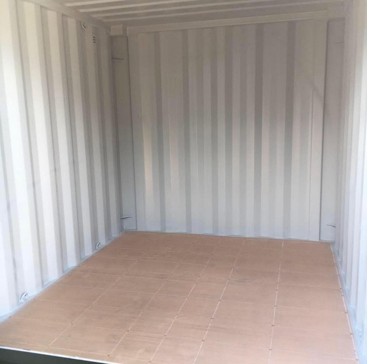 Clean access pathways to storage units